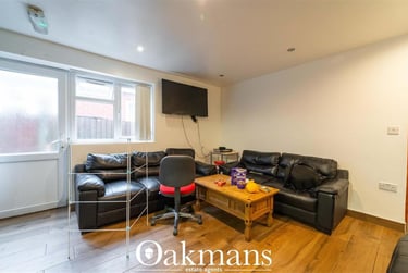 8 bed house, Dawlish Road, Selly Park, Birmingham, B297AH - Image 4