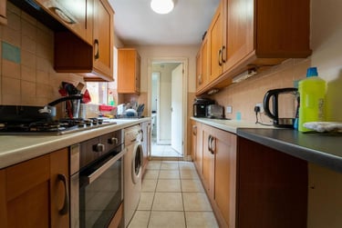 5 bed house, Hubert Road, Selly Park, Birmingham, B296DS - Image 2