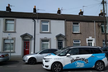 1 bed flat, Oxford Street, Sandfields, Swansea, SA13HT - Image 4