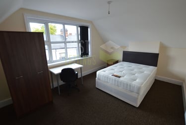 4 bed house, Hazel Street, City Centre, Leicester, LE27JN - Image 4