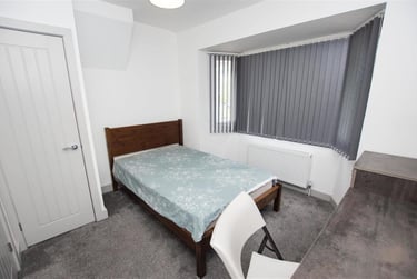 6 bed house, Harborne Lane, Selly Park, Birmingham, B296TQ - Image 11