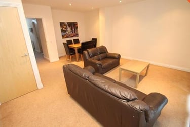 5 bed house, 5bedrooms & 4bathrooms, City Centre, Leicester, LE27HY - Image 4