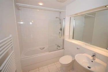 5 bed house, 5bedrooms & 4bathrooms, City Centre, Leicester, LE27HY - Image 5