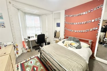 5 bed house, Alexandra Terrace, Uplands, Swansea, SA20DU - Image 2