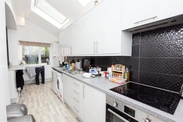 7 bed house, Oak Tree Lane, Selly Oak, Birmingham, B296HX - Image 2
