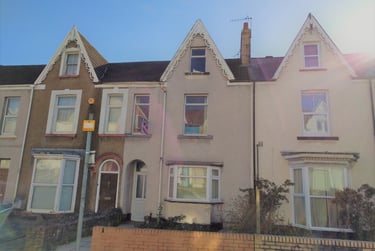 4 bed house, King Edwards Road, Brynmill, Swansea, SA14LX - Image 4