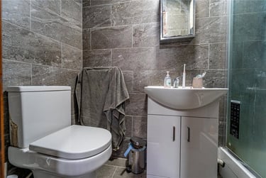 1 bed house, Heeley Road, Selly Park, Birmingham, B296EZ - Image 4