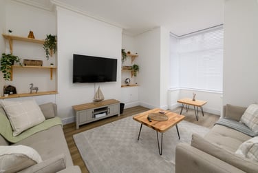 2 bed house, Rhondda Street, Mount Pleasant, Swansea, SA16EU - Image 2