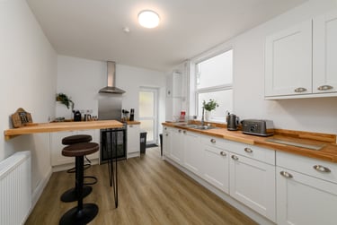 2 bed house, Rhondda Street, Mount Pleasant, Swansea, SA16EU - Image 3