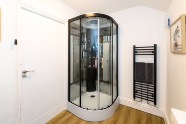 2 bed house, Rhondda Street, Mount Pleasant, Swansea, SA16EU - Image 9