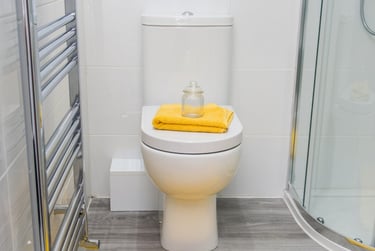 1 bed flat, (Large Studio) Demontfort Street, Highfields, Leicester, LE17GW - Image 13