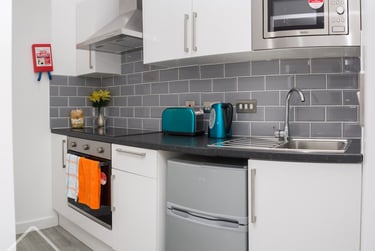 1 bed flat, (Large Studio) Demontfort Street, Highfields, Leicester, LE17GW - Image 7