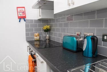 1 bed flat, (Large Studio) Demontfort Street, Highfields, Leicester, LE17GW - Image 8