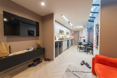 1 bed house, Dawlish Road, Selly Park, Birmingham, B297AT - Image 2