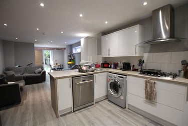 6 bed house, Heeley Road, Selly Park, Birmingham, B296EN - Image 5