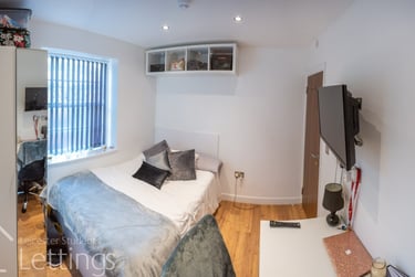 2 bed flat, West Street, Highfields, Leicester, LE16XQ - Image 4