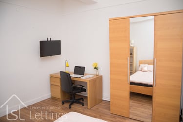 3 bed flat, Albion Street, Highfields, Leicester, LE16GB - Image 2