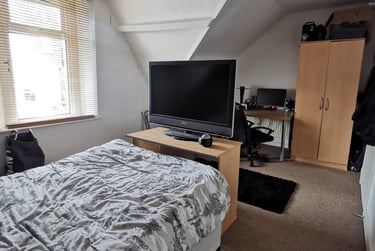 5 bed house, King Edwards Road, Brynmill, Swansea, SA14LN - Image 5