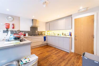 8 bed house, Heeley Road, Selly Park, Birmingham, B296EZ - Image 4