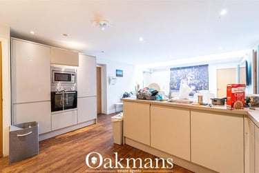 8 bed house, Heeley Road, Selly Park, Birmingham, B296EZ - Image 5