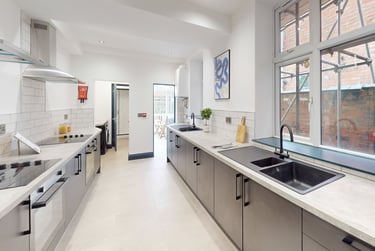 6 bed house, Brazil Street, City Centre, Leicester, LE27JA - Image 3