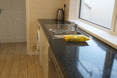 3 bed house, Sebastopol Street, St Thomas, Swansea, SA18BL - Image 1