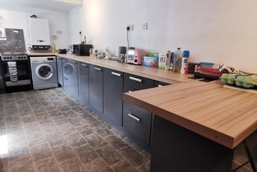 5 bed house, King Edward Rd, Brynmill, Swansea, SA14LW - Image 2