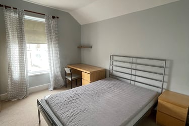 4 bed house, Oakwood Road, Brynmill, Swansea, SA20DN - Image 2