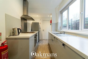 2 bed house, Milner Road, Selly Park, Birmingham, B297RG - Image 3