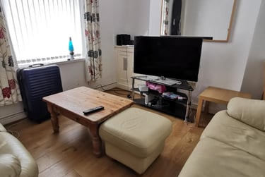 4 bed house, Western Street, Sandfields, Swansea, SA13JU - Image 3