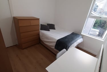 5 bed house, Cromwell Street, Mount Pleasant, Swansea, SA16EY - Image 7