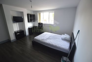 5 bed house, Welford Road, Clarendon Park, Leicester, LE26BH - Image 10