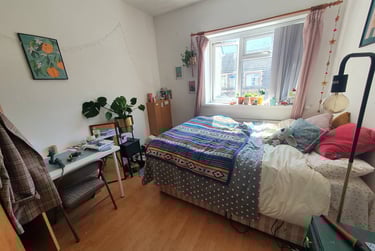 2 bed flat, 16, Cathays, Cardiff, CF244DY - Image 3