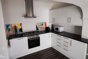 5 bed house, Elba Crescent, Port Tennant, Swansea, SA18QQ - Image 2