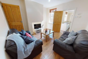 4 bed house, Latimer Street, City Centre, Leicester, LE30QE - Image 1