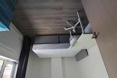 5 bed house, N/A, Adamstown, Cardiff, CF241PJ - Image 3