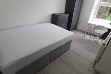 5 bed house, N/A, Adamstown, Cardiff, CF241NX - Image 7