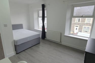 5 bed house, N/A, Adamstown, Cardiff, CF241NX - Image 8