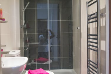 2 bed flat, 142 Charles Street, Highfields, Leicester, LE11LB - Image 3