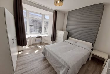 4 bed house, Rhondda Street, Mount Pleasant, Swansea, SA16ET - Image 7