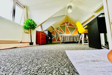 1 bed house, Hanover Street, Mount Pleasant, Swansea, SA16BP - Image 1