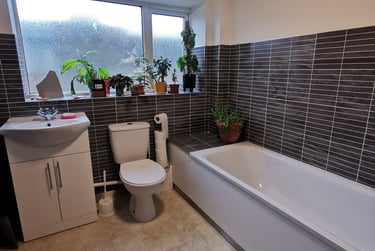 4 bed house, Western Street, Sandfields, Swansea, SA13JY - Image 3