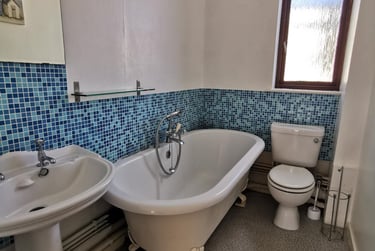 1 bed flat, Brunswick Court, Russell Street, Swansea, SA14HX - Image 3