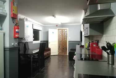 6 bed house, Gwydr Crescent, Uplands, Swansea, SA20AB - Image 5