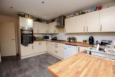 6 bed house, Heeley Road, Selly Park, Birmingham, B296EN - Image 3