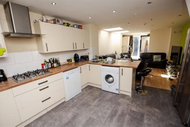 6 bed house, Heeley Road, Selly Park, Birmingham, B296EN - Image 4