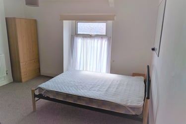 3 bed house, Rodney Street, Sandfields, Swansea, SA13UA - Image 5