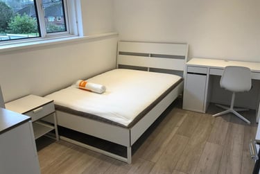 2 bed flat, Fladbury Crescent, Selly Oak, Birmingham, B296PJ - Image 4