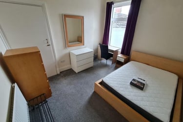 3 bed flat, Gwydr Crescent, Uplands, Swansea, SA20AD - Image 6