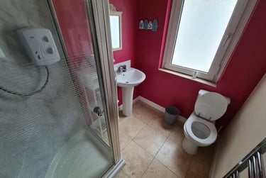 3 bed flat, Gwydr Crescent, Uplands, Swansea, SA20AD - Image 7